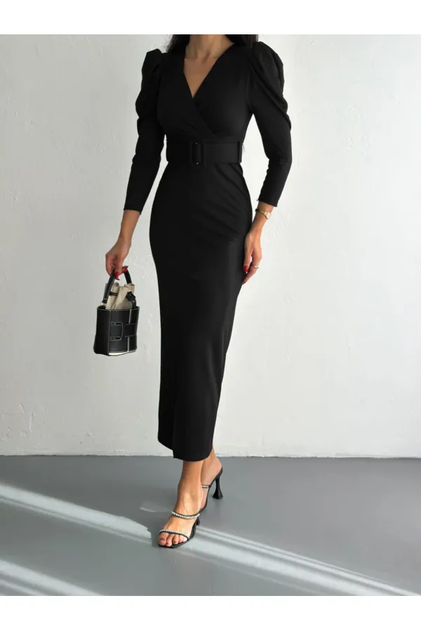 FRONT SLOTTLE DETAIL DRESS