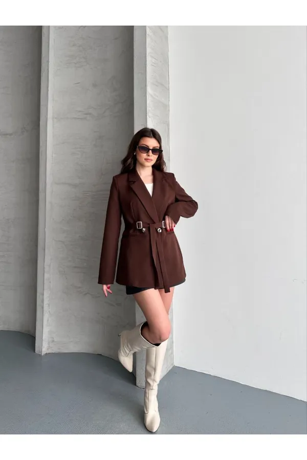 BEL AYARLI KEMERLİ CEKET