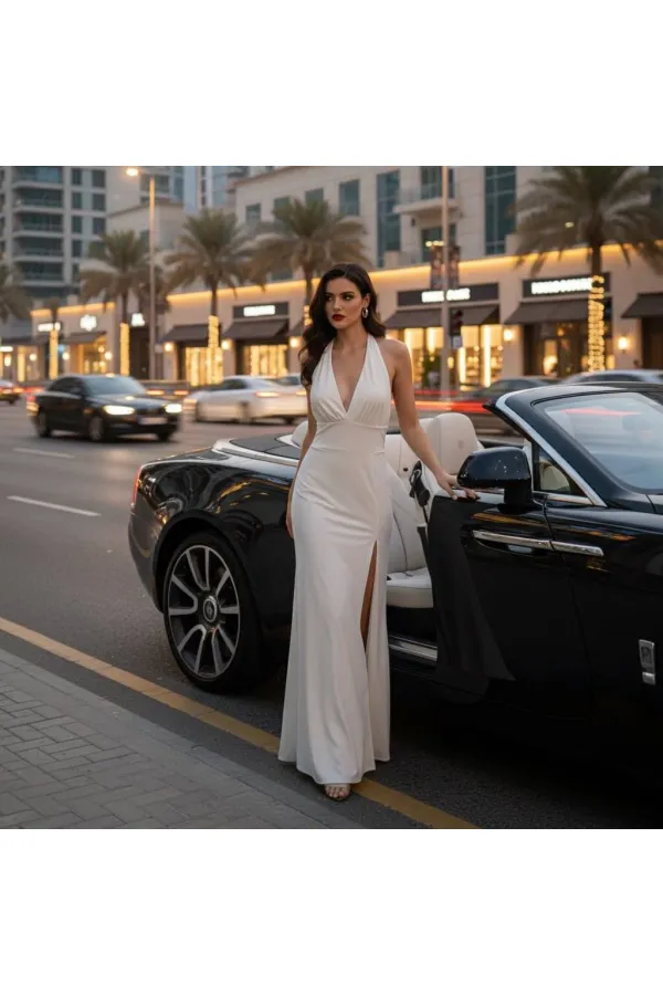 ROBE À COL EN V ET COL NŒUD