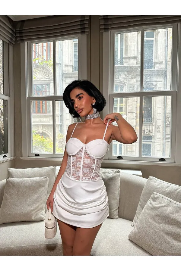 GLOBE AND LACE DETAIL DRESS