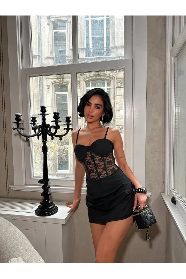 GLOBE AND LACE DETAIL DRESS