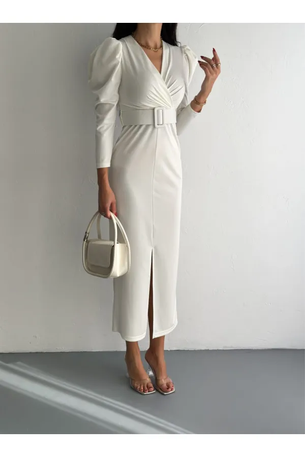 ÖN YIRTMAÇ DETAY ELBİSE