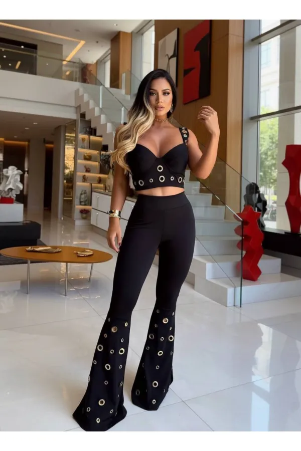 Spanish Flare Eyelet Detail